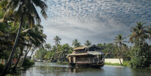 Five Must Visit Destinations In Kerala-Alleppey_2