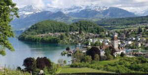 5 Beautiful Lakes In Switzerland You Don’t Want To Miss_Lake Thun