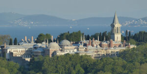 These Beautiful Places Will Make You Fall In Love With Turkey_Konya-Topkapi Palace