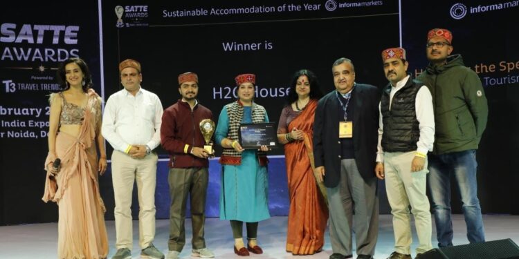 NotOnMap H2O House Wins Sustainable Accommodation of the Year at SATTE 2023_Award Ceremony