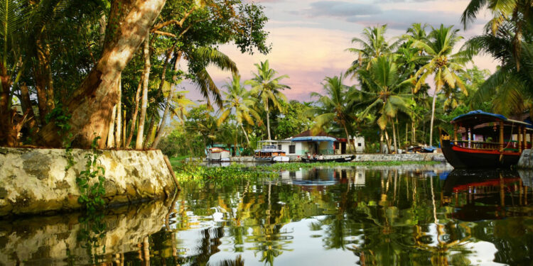 Soak In The Magic Of Monsoon At These Ten Stunning Places In India