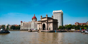 When You're In India, These Are The Spots You Simply Can't Miss_Gateway of India