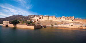 Check Out These Amazing Places In Rajasthan For A Thrilling Monsoon Adventure_Amer Fort