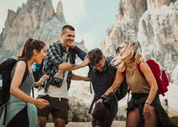 20 Game-Changing Travel Hacks