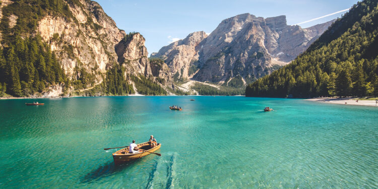 Master The Art Of Sustainable Travel_1