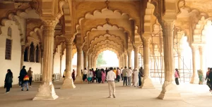 A Comprehensive Guide To Agra’s Treasures_Diwan-i-Aam or Hall of Public Audience in Agra Fort