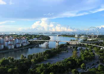 Singapore speeds up land border crossings with QR codes