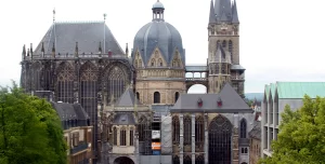 These 10 countries boast the most UNESCO World Heritage Sites_Aachen Cathedral_Germany