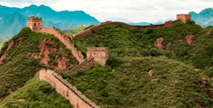 These 10 countries boast the most UNESCO World Heritage Sites_Great Wall of China
