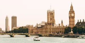 These Landmarks Are A Must-See On Any Travel Bucket List_Big Ben London