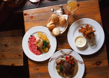 Government To Take Action Against Restaurants Defying Nutritional Labeling Rules