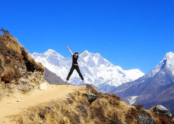 Best Time To Trek Everest Base Camp_A Seasonal Guide