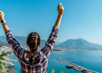 How To Enjoy Yourself Abroad Without Taking Unnecessary Risks_4