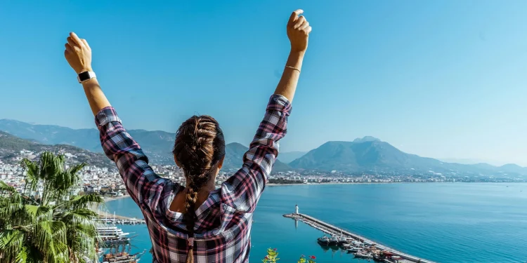 How To Enjoy Yourself Abroad Without Taking Unnecessary Risks_4